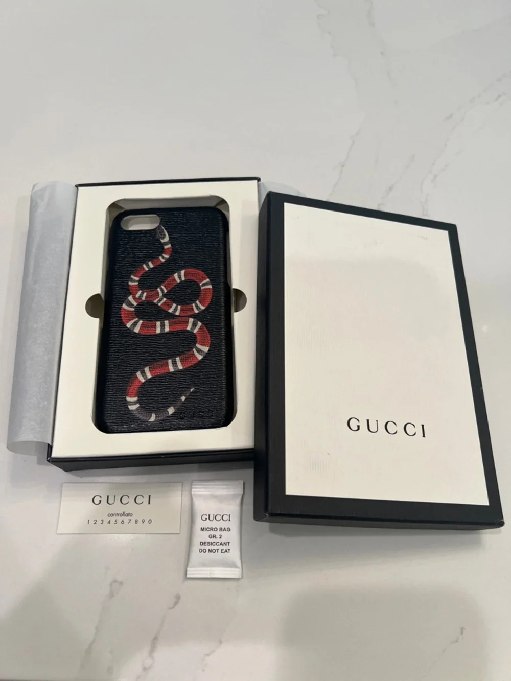 🐍NWT Authentic Gucci King Snake Print Iphone Case 6 | 7 | 8 ? Black Red